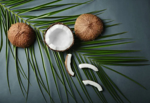 Ripe Coconuts Grey Background — Stock Photo, Image