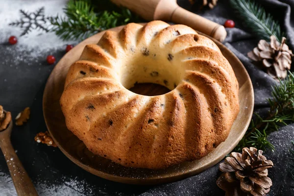 Traditional Homemade Christmas Pie Dark Table — Stock Photo, Image