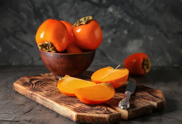 Ripe Persimmons Bowl Wooden Board — Stock Photo, Image