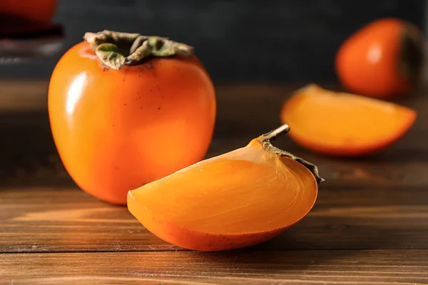Sweet Ripe Persimmons Wooden Table — Stock Photo, Image