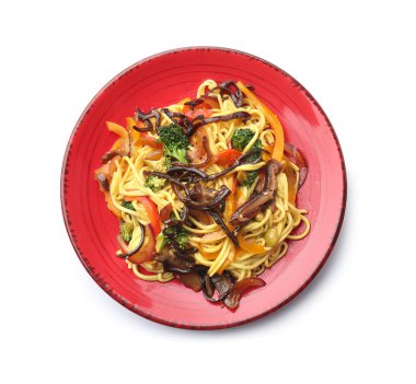 Plaka ile beyaz zemin üzerine lezzetli Çin Eriştesi