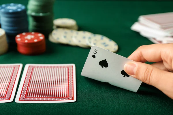 Young Woman Playing Poker Casino Closeup — Stock Photo, Image