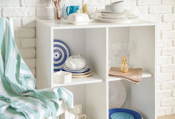 Set Clean Tableware Shelves — Stock Photo, Image