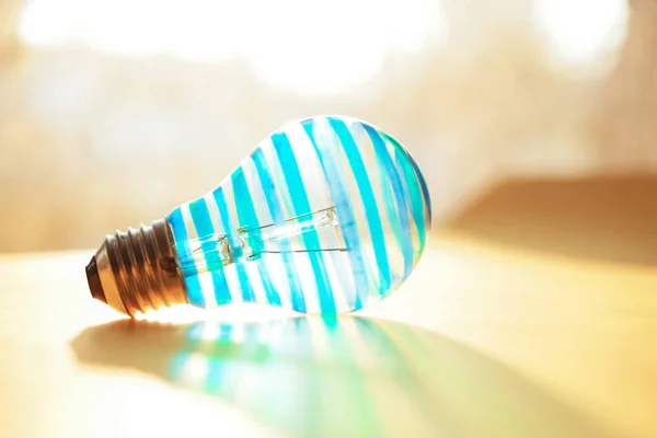 Painted Light Bulb Color Table — Stock Photo, Image