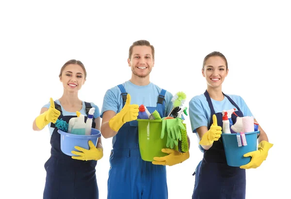 Pessoas Com Suprimentos Limpeza Fundo Branco — Fotografia de Stock