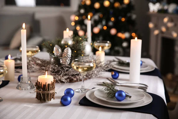 Красивый Стол Рождественский Ужин — стоковое фото