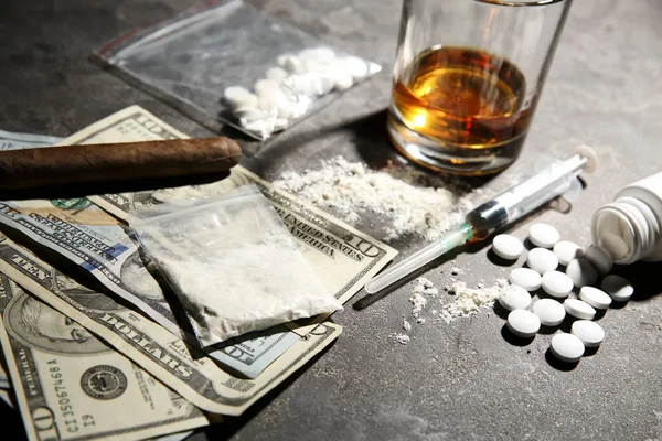 Drugs Alcohol Money Grey Background Concept Addiction — Stock Photo, Image