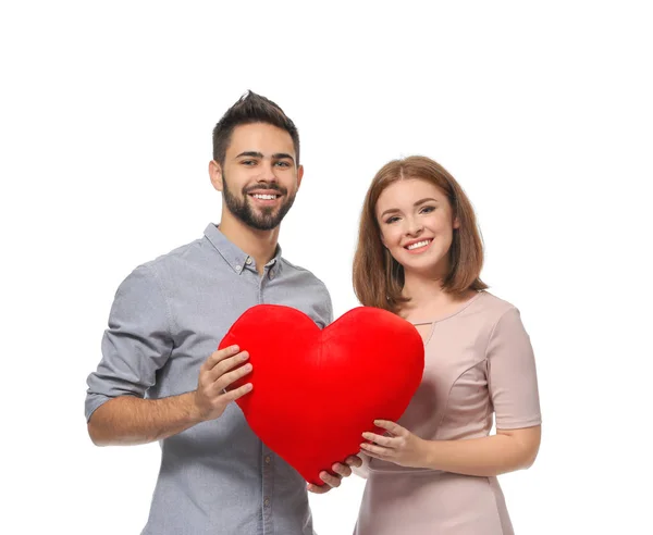 爱年轻夫妇拿着织物心脏在白色背景 庆祝情人节 — 图库照片