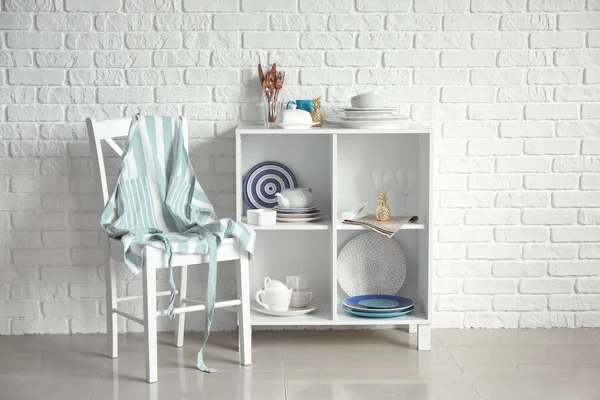 Set Clean Tableware Shelves White Brick Wall — Stock Photo, Image