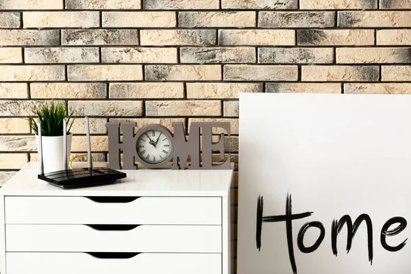 Modern Router Light Commode Brick Wall — Stock Photo, Image