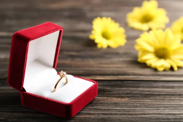 Box Beautiful Engagement Ring Wooden Table — Stock Photo, Image