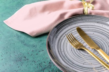 Renk arkaplan üzerinde güzel tablo ayarı