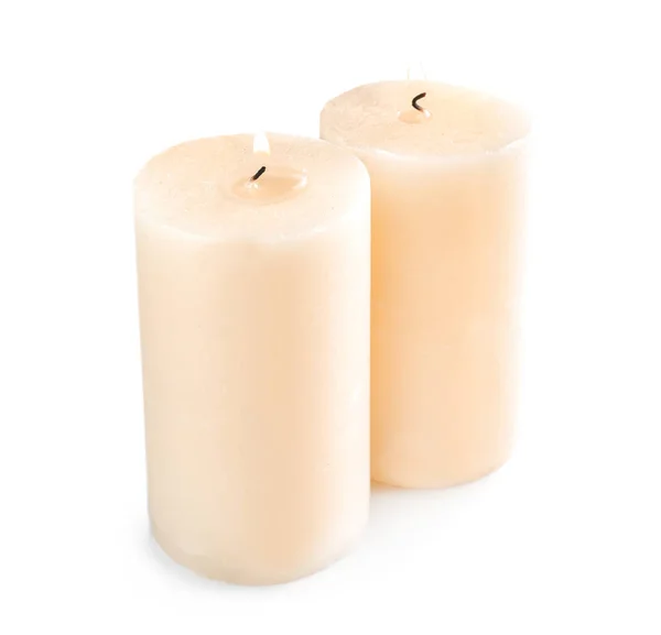 Brennende Kerzen Auf Weißem Hintergrund — Stockfoto