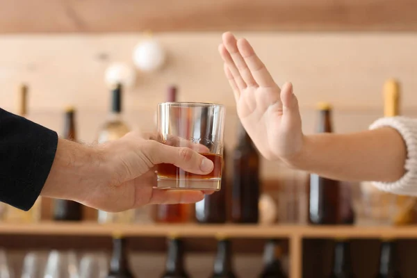 Man Glass Whiskey Woman Refusing Drink Bar — Stock Photo, Image