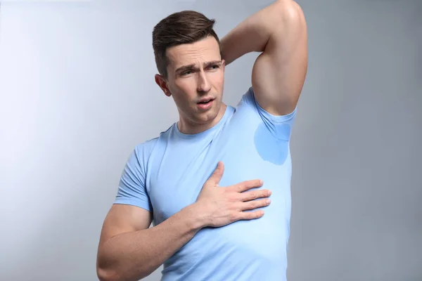 Young Man Wet Spot Clothes Armpit Grey Background Concept Using — Stock Photo, Image