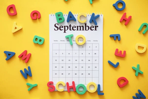 Pagina Del Calendario Settembre Sullo Sfondo Colori — Foto Stock