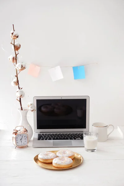 Tray Tasty Doughnuts Laptop White Wooden Table — Stock Photo, Image