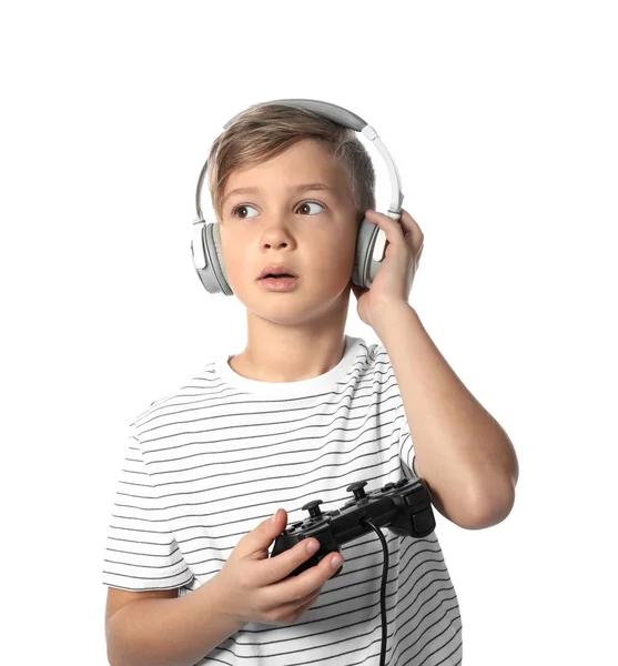 Χαριτωμένο Αγόρι Παίζει Video Game Λευκό Φόντο — Φωτογραφία Αρχείου