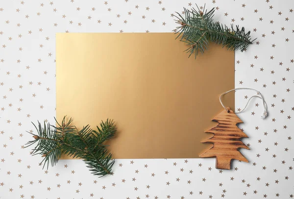 Leeres Blatt Papier Mit Weihnachtsdekor Auf Hellem Hintergrund — Stockfoto