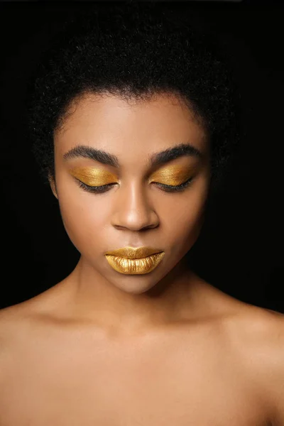 African American Woman Golden Makeup Black Background — Stock Photo, Image