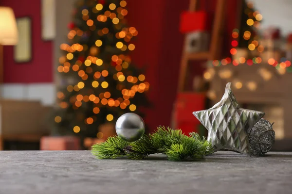 Decoración Navidad Sobre Mesa Gris —  Fotos de Stock