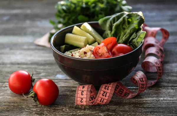 Bowl Porridge Fresh Vegetables Measuring Tape Wooden Table Diet Food — Stock Photo, Image