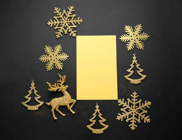 Belles Décorations Noël Avec Carte Vide Sur Fond Sombre — Photo