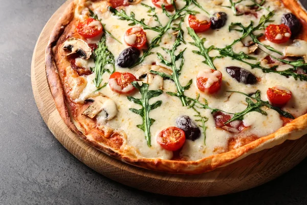 Delicious Pizza Table Closeup — Stock Photo, Image