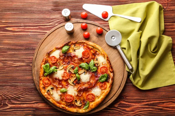 Delicious Pizza Table Top View — Stock Photo, Image