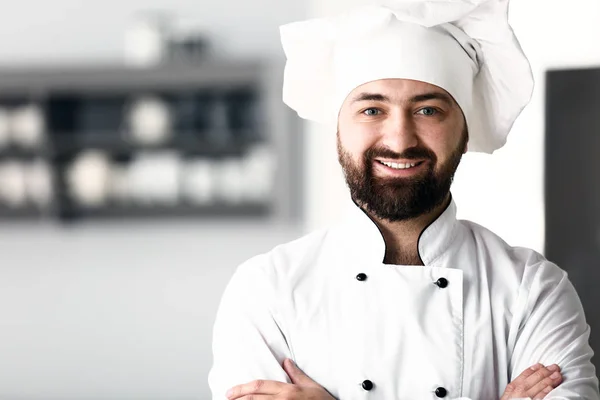 Chef Masculino Cocina Restaurante —  Fotos de Stock
