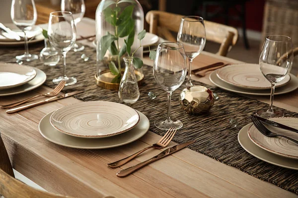 Beautifully Served Festive Table — Stock Photo, Image