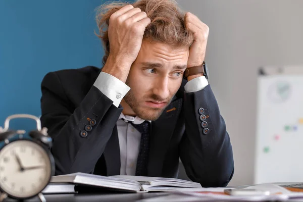 Stressed Businessman Missing Deadlines Office — Stock Photo, Image