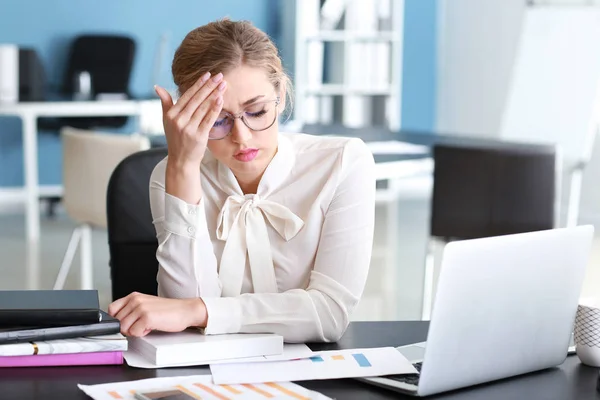 Tired Businesswoman Working Office — Stock Photo, Image