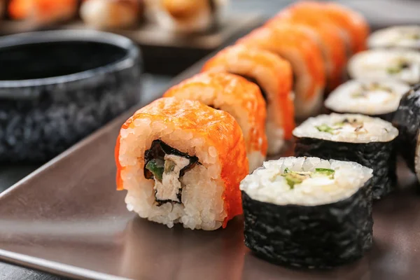 Sabroso Sushi Plato Primer Plano —  Fotos de Stock