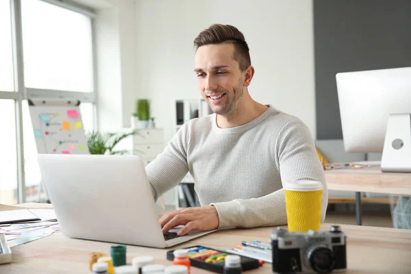 Young Designer Working Office — Stock Photo, Image