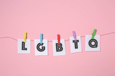 Kısaltma Lgbtq renk arka plan üzerinde
