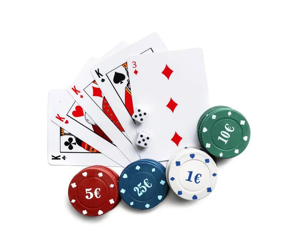 Chips Con Carte Dadi Gioco Del Poker Sfondo Bianco — Foto Stock