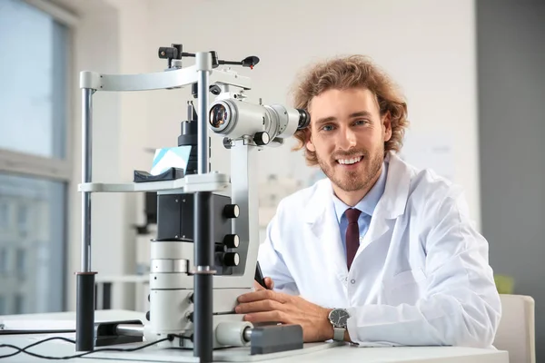 Portrait Young Ophthalmologist Office — Stock Photo, Image