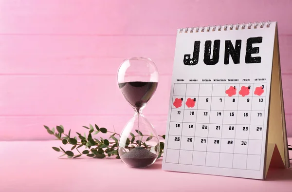 Flip Calendar Hourglass Color Background — Stock Photo, Image