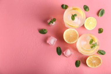 Renkli soğuk limonata bardakları