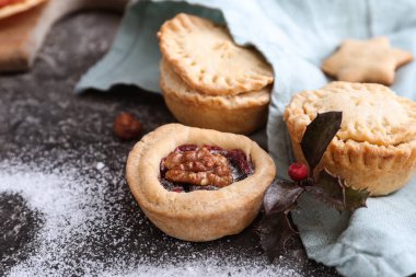 Grunge masada lezzetli kıymalı börek