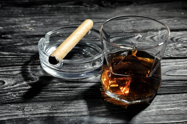 Glass Whiskey Cigar Wooden Table — Stock Photo, Image