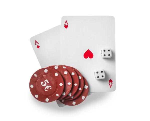 Chips Con Carte Dadi Gioco Del Poker Sfondo Bianco — Foto Stock
