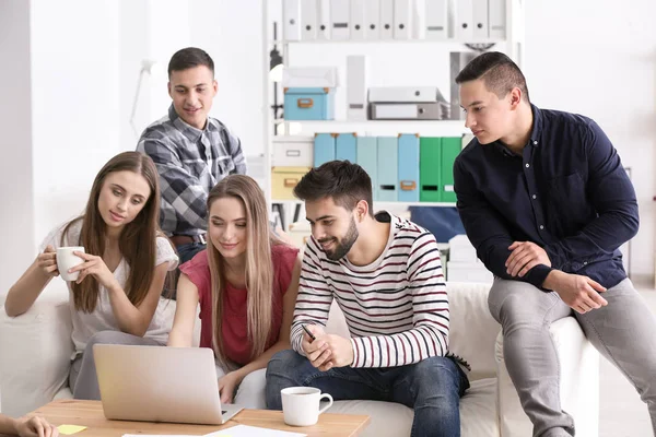 Young People Having Business Meeting Office — Stock Photo, Image