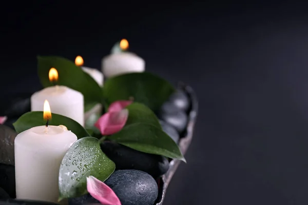 Tray Beautiful Burning Candles Spa Stones Dark Background Closeup — Stock Photo, Image