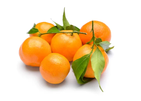 Chutné Šťavnaté Mandarinky Bílém Pozadí — Stock fotografie