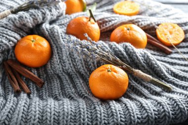 Tarçın yumuşak ekose Tarih ile lezzetli sulu mandalina