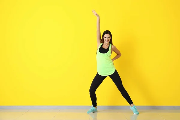 Young Woman Dancing Color Wall — Stock Photo, Image
