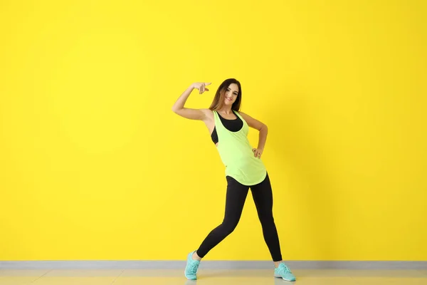 Young Woman Dancing Color Wall — Stock Photo, Image