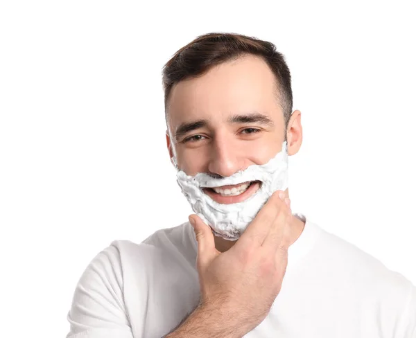 白い背景に 彼の顔に泡を剃るとハンサムな男 — ストック写真